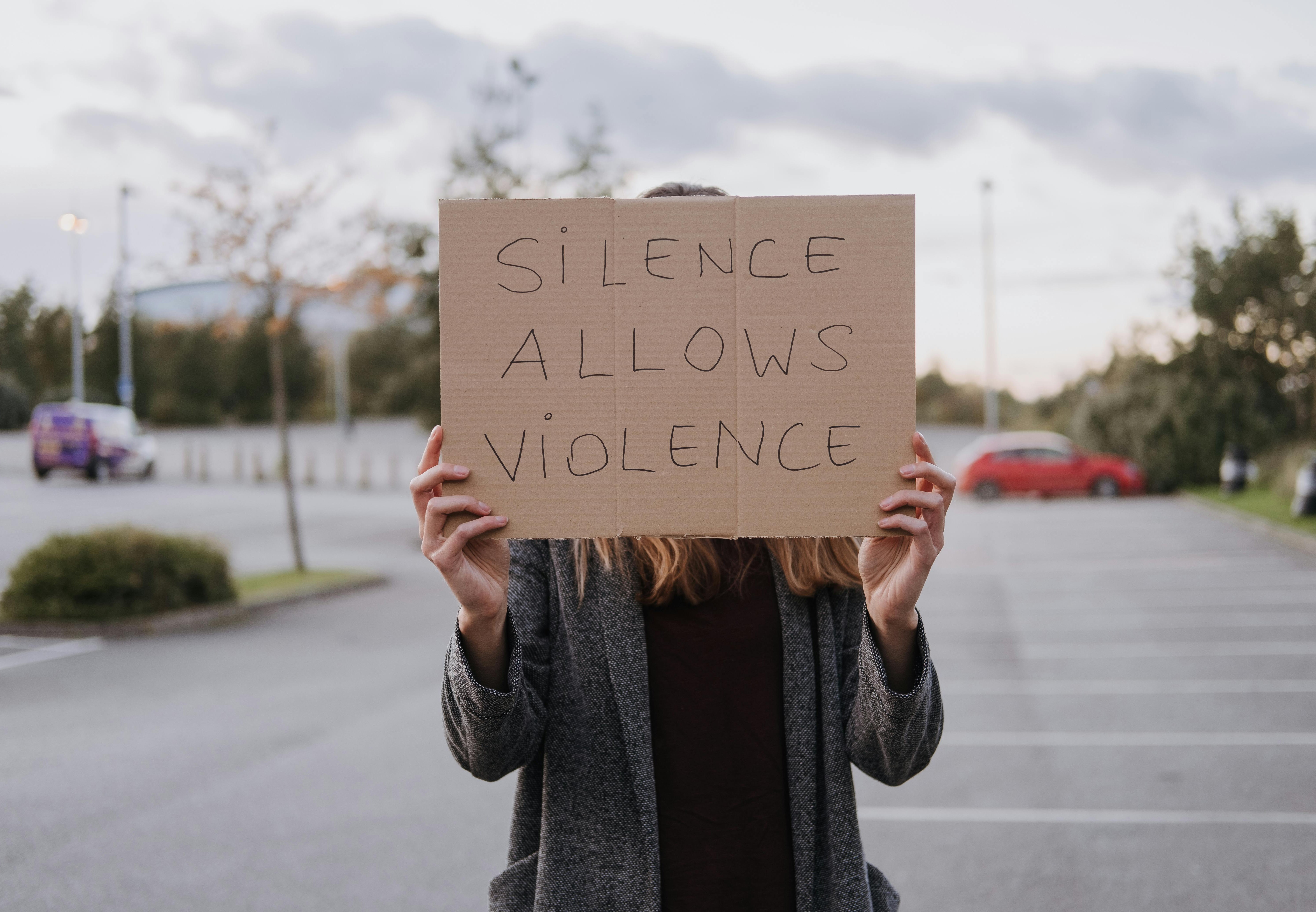 Eintreten und Courage zeigen, ohne sich selbst in Gefahr zu bringen